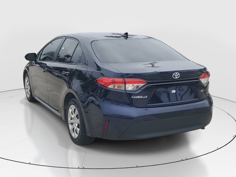 Used 2024 Toyota Corolla LE image 5