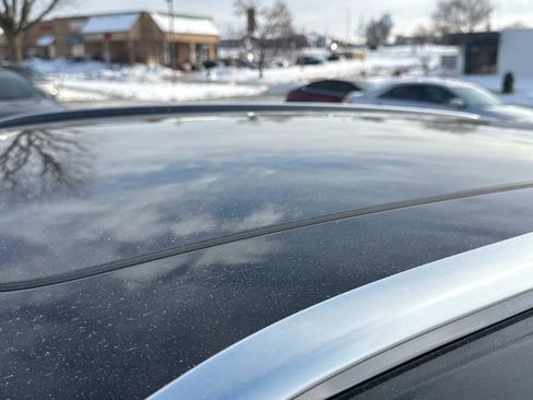 Used 2021 Audi Q5 e Premium Plus w/ Premium Plus Package image 32