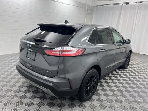 Used 2024 Ford Edge SEL AWD/4WD image 5
