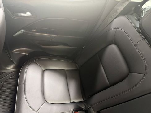 Used 2021 Chevrolet Colorado ZR2 image 12