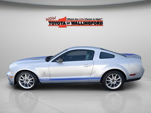 Used 2008 Ford Mustang Shelby GT500 RWD image 2