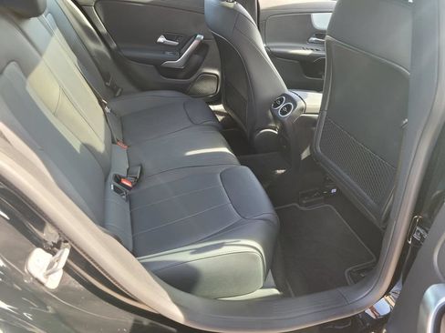 Used 2025 Mercedes-Benz CLA 250 4MATIC image 11