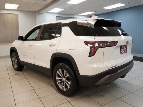 New 2026 Chevrolet Equinox LT w/ Convenience Package II image 13