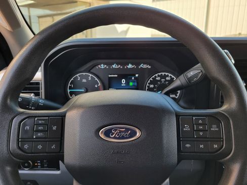 Used 2023 Ford F350 XLT w/ FX4 Off-Road Package image 19