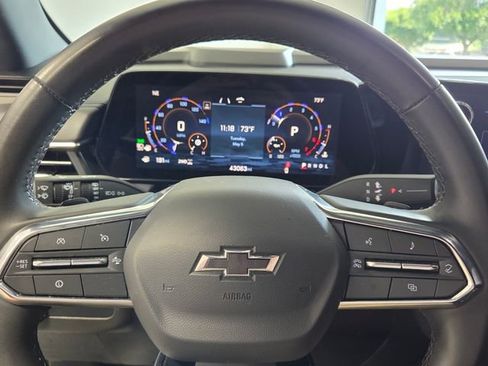 Used 2025 Chevrolet Tahoe Z71 AWD/4WD image 24