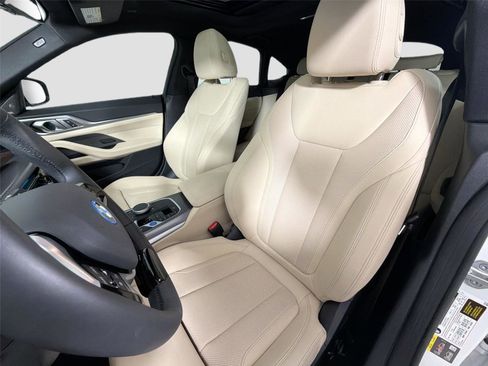 Certified 2025 BMW i4 xDrive40i w/ Premium Package AWD/4WD image 19