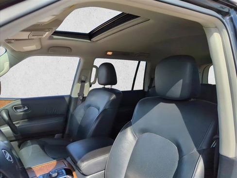 Used 2022 Nissan Armada SL w/ Captain's Chairs Package image 25