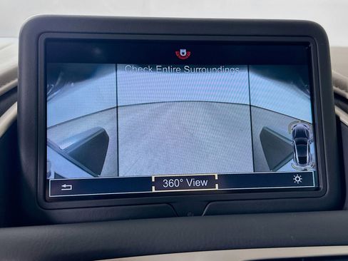 Used 2017 Aston Martin DB11 V12 RWD image 53