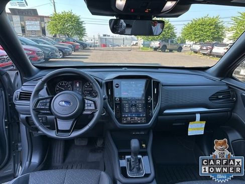 Certified 2025 Subaru Forester Premium AWD/4WD image 13