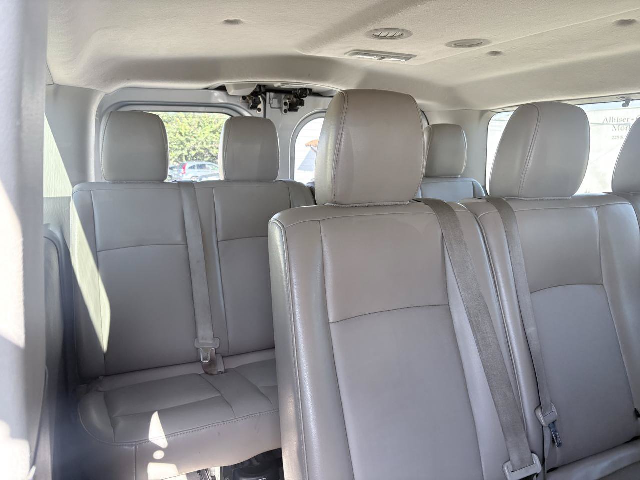 Used 2015 Nissan NV 3500 SL w/ Technology Package RWD image 18