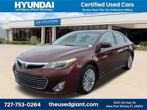 Used 2013 Toyota Avalon XLE Premium image 1
