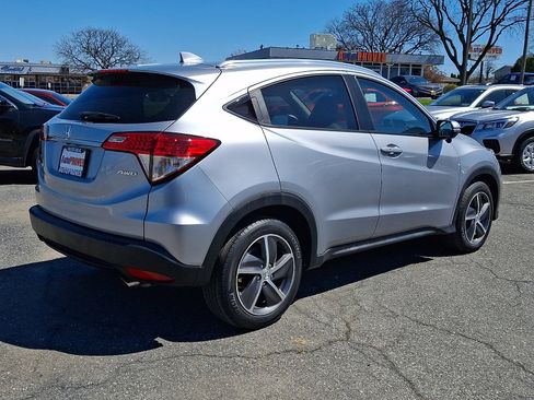 Used 2022 Honda HR-V EX-L image 6