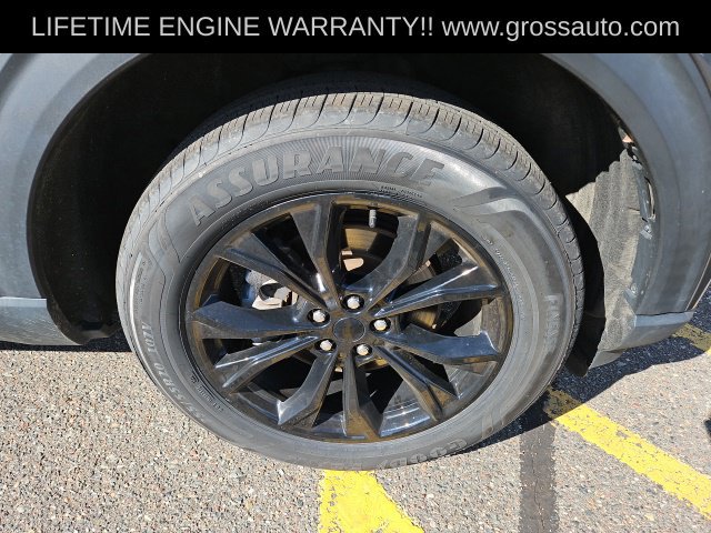 Used 2023 Ford Explorer XLT w/ Equipment Group 202A AWD/4WD image 9
