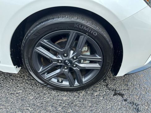 Used 2021 Kia Forte GT-Line FWD image 13