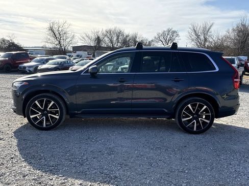 Used 2020 Volvo XC90 T6 Momentum image 3
