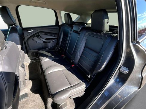 Used 2019 Ford Escape SEL image 25