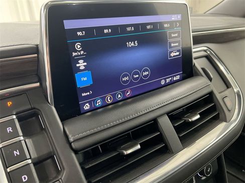 Used 2021 Chevrolet Tahoe Z71 w/ Luxury Package image 14