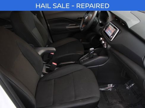 Certified 2025 Nissan Kicks Play S image 32