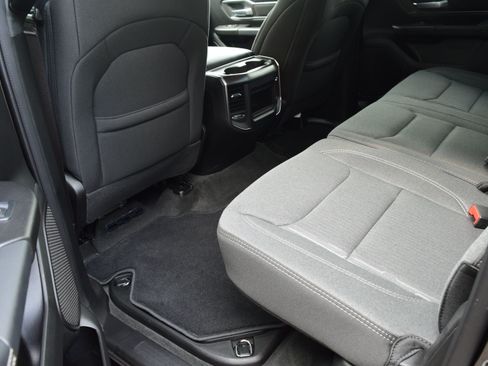 Used 2024 RAM 1500 Big Horn AWD/4WD image 6