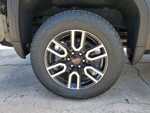 New 2026 GMC Sierra 1500 AT4 w/ AT4 Premium Package AWD/4WD image 6