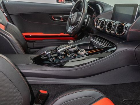 Used 2018 Mercedes-Benz AMG GT Base image 67