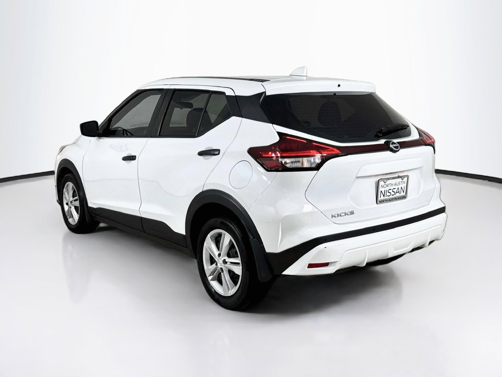 Used 2024 Nissan Kicks S FWD image 6