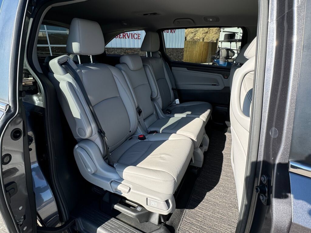 Used 2023 Honda Odyssey EX-L image 19