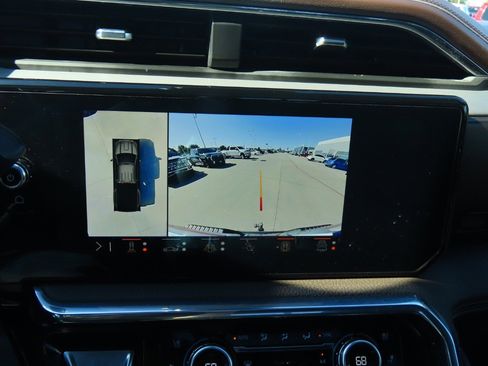 Used 2025 GMC Sierra 3500 Denali w/ Denali Reserve Package image 31