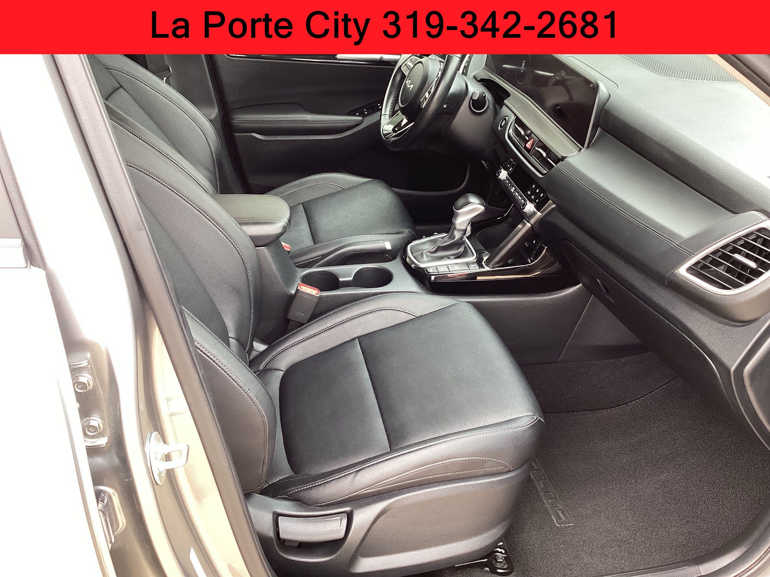 Used 2025 Kia Seltos EX w/ EX Sunroof Package AWD/4WD image 8