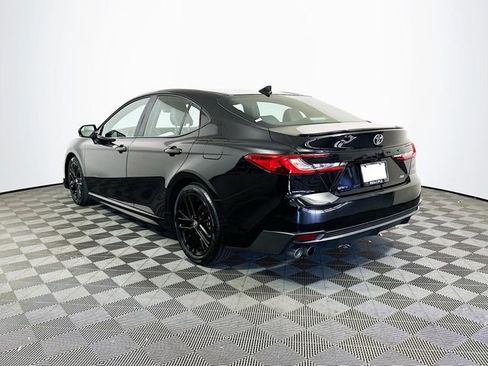 Certified 2025 Toyota Camry SE image 6