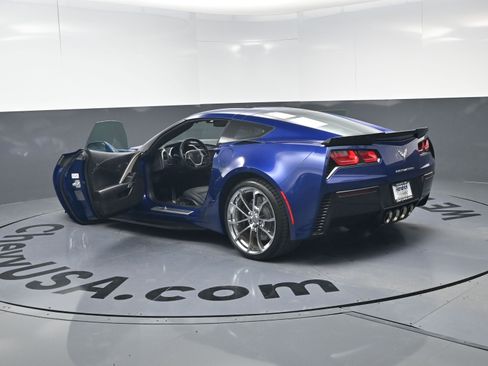 Used 2018 Chevrolet Corvette Grand Sport RWD image 28