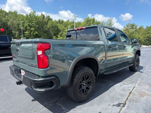 Used 2026 Chevrolet Silverado 1500 ZR2 AWD/4WD image 6