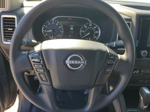 Certified 2024 Nissan Frontier SV image 19