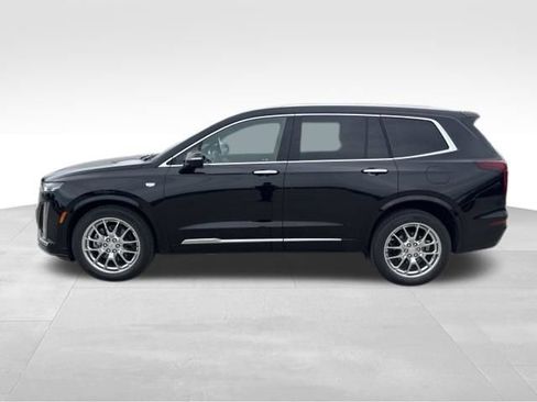 Used 2020 Cadillac XT6 Premium Luxury AWD/4WD image 2
