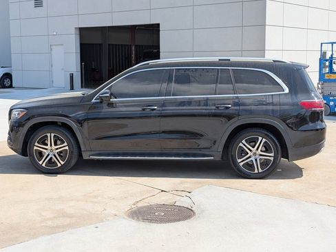 Used 2021 Mercedes-Benz GLS 450 4MATIC image 32
