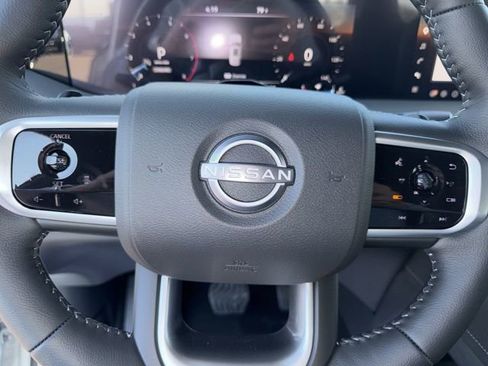 New 2026 Nissan Armada SL w/ Captain's Chari Seat Package AWD/4WD image 15