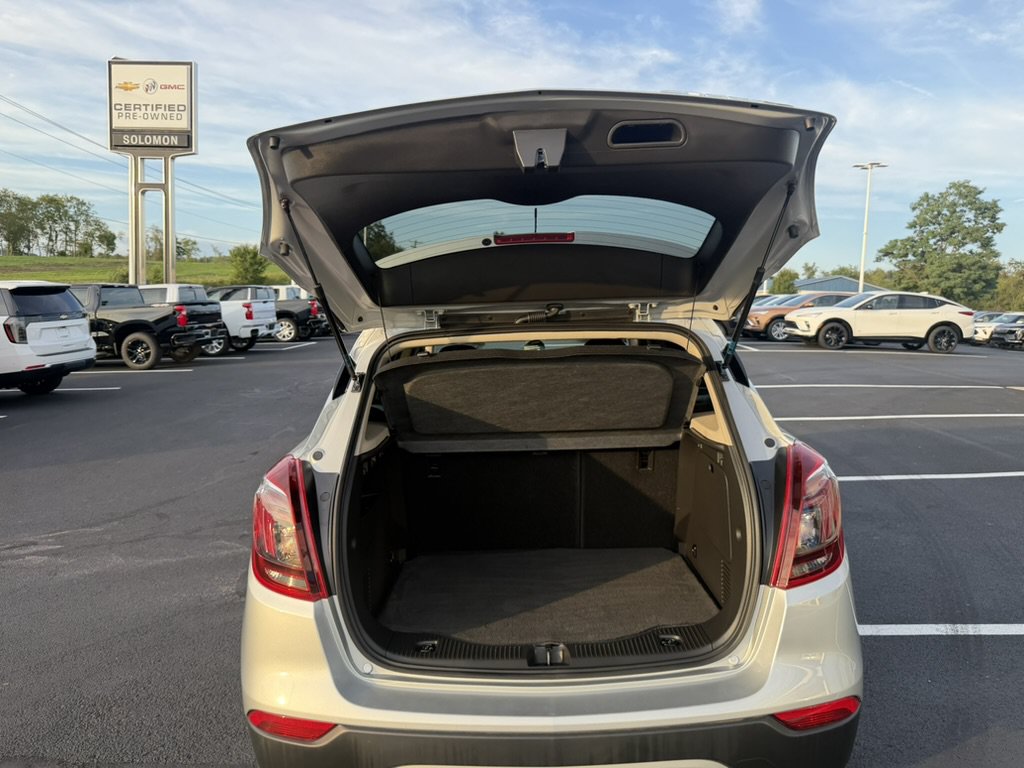 Certified 2022 Buick Encore Preferred AWD/4WD image 12
