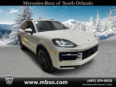 Used 2026 Porsche Cayenne AWD/4WD image 1