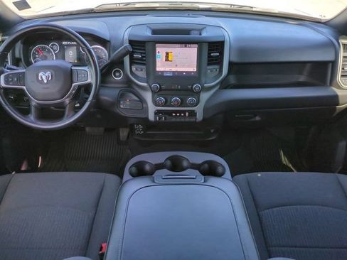 Used 2024 RAM 3500 Tradesman w/ Chrome Appearance Group AWD/4WD image 14