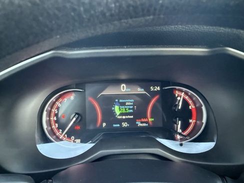 Used 2025 Toyota RAV4 XLE image 29