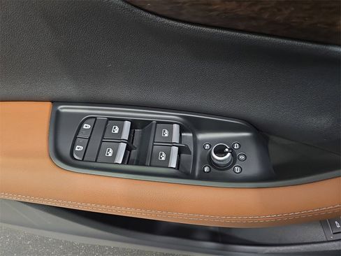 Certified 2025 Audi Q7 2.0T Premium Plus w/ Premium Plus Package image 28