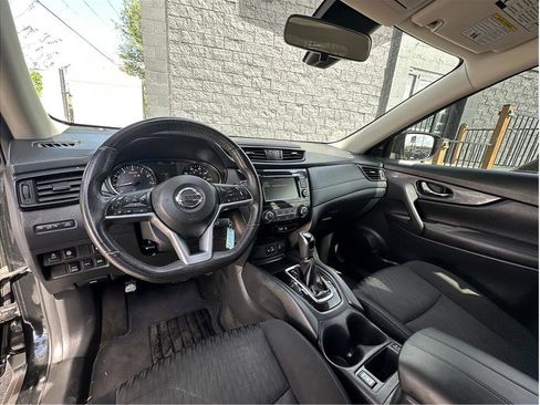 Used 2019 Nissan Rogue S w/ Special Edition Package AWD/4WD image 2