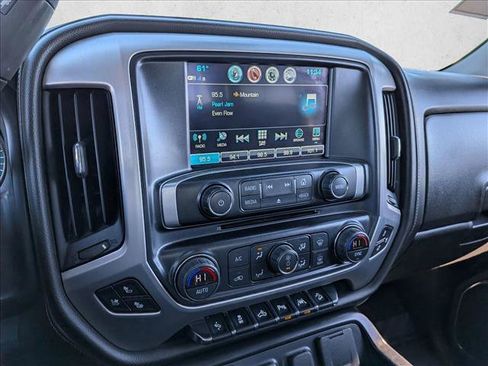 Used 2018 GMC Sierra 1500 SLT image 12