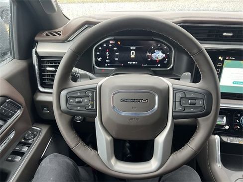 New 2026 GMC Sierra 1500 Denali w/ Denali Reserve Package image 17