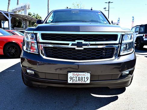 Used 2016 Chevrolet Tahoe LT image 2