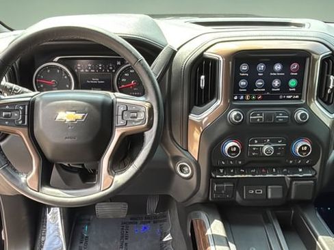 Used 2021 Chevrolet Silverado 3500 High Country AWD/4WD image 10