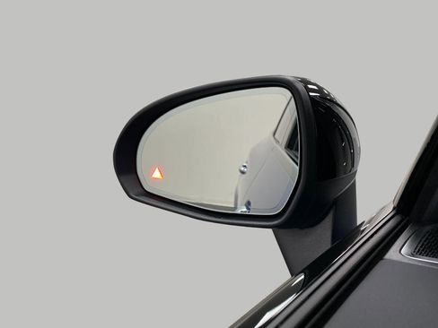 New 2026 Mercedes-Benz GLC 300 4MATIC image 19