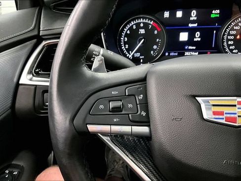 Used 2024 Cadillac XT6 Sport w/ LPO, ONYX Package AWD/4WD image 27