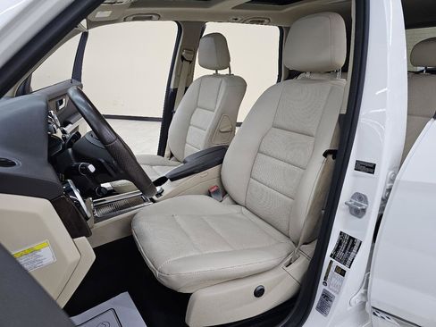Used 2014 Mercedes-Benz GLK 350 4MATIC image 19