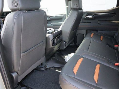 New 2026 GMC Sierra 1500 AT4 w/ AT4 Premium Package image 17